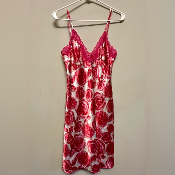 Ambrielle Y2K Era Pink Floral Satin Chemise with Lace Small - Picture 1 of 6